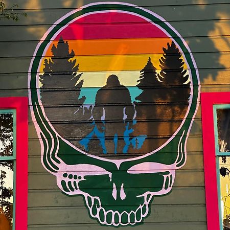 Grateful Dreams Lodging Arcata Exterior photo