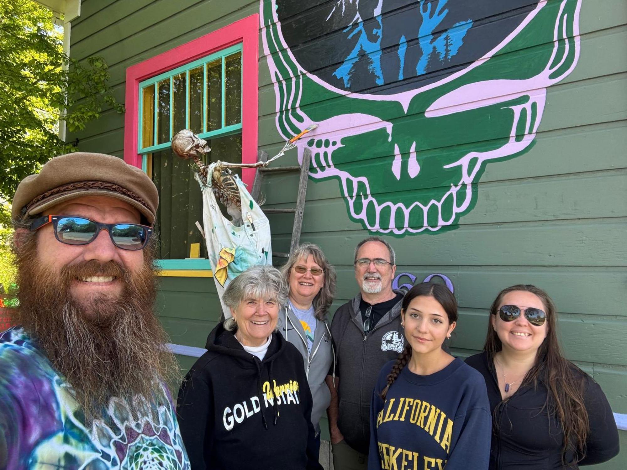 Grateful Dreams Lodging Arcata Exterior photo